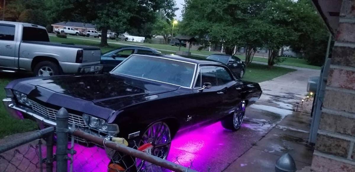 Chevrolet-impala-1968-purple-4