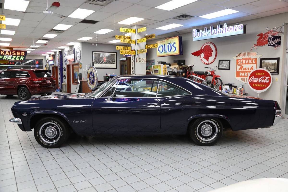 Chevrolet-impala-ss-1965-blue-1