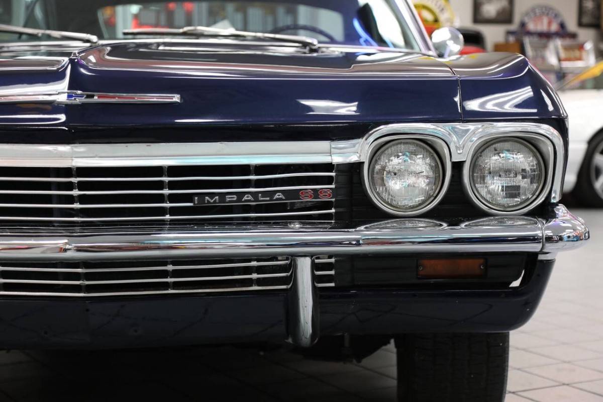 Chevrolet-impala-ss-1965-blue-17