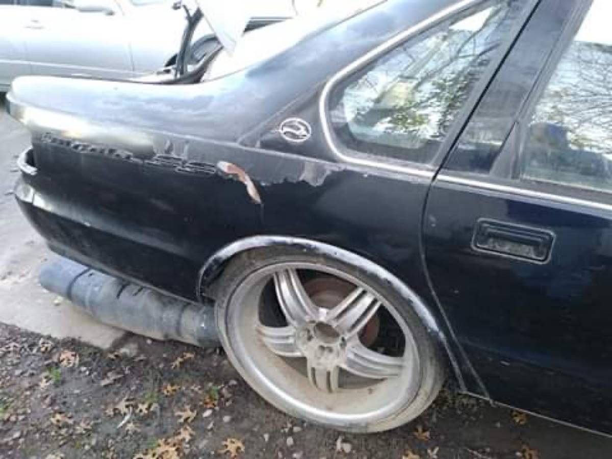 Chevrolet-impala-ss-1994-black-13