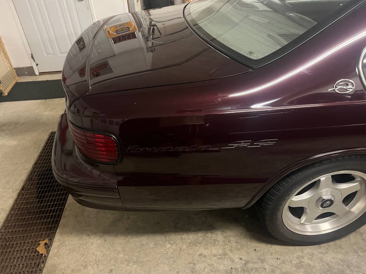 Chevrolet-impala-ss-1995-purple-6