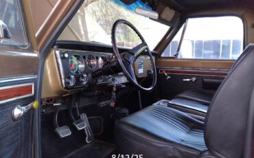 Chevrolet-k10-1970-custom-1