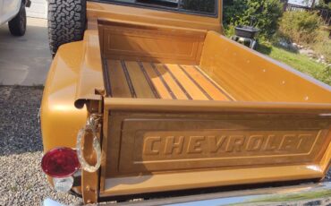 Chevrolet-k10-1972-custom-3