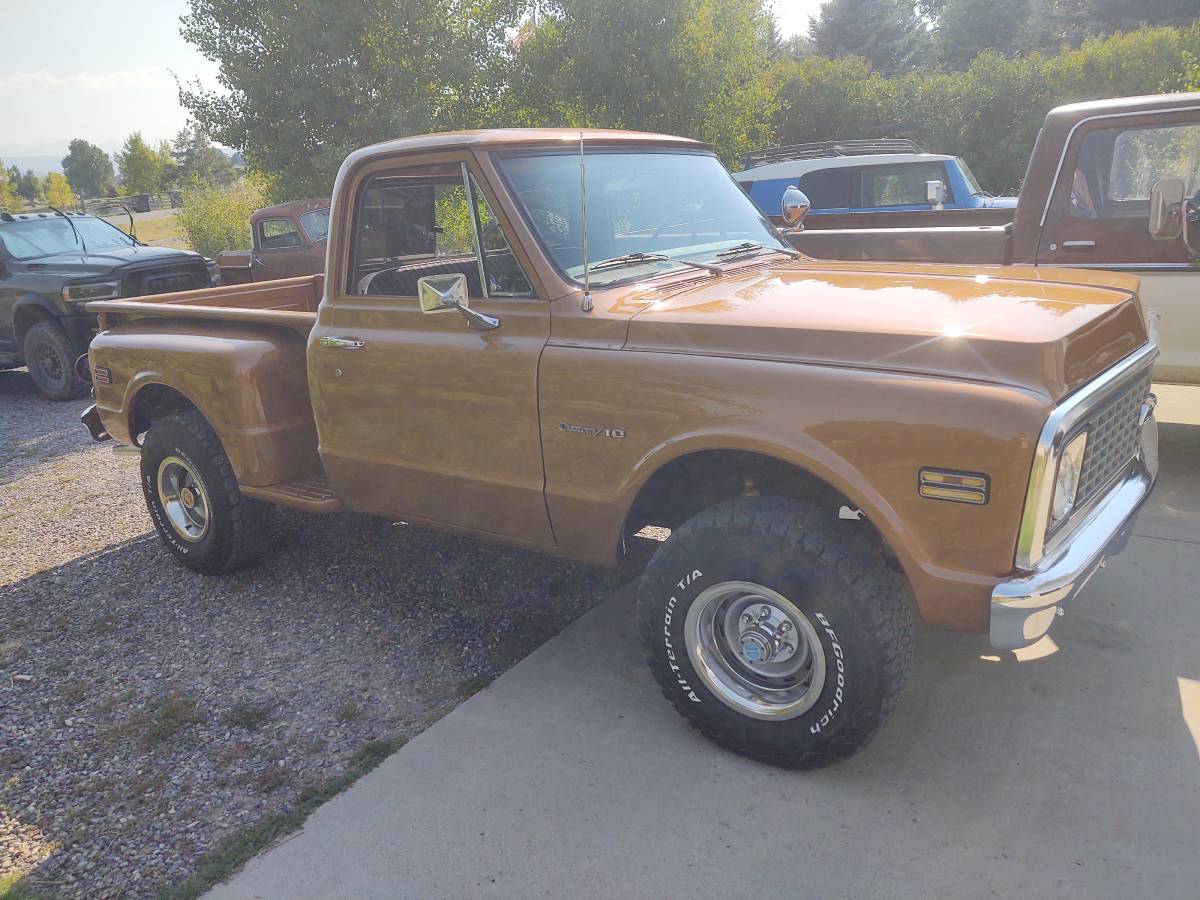 Chevrolet-k10-1972-custom-5
