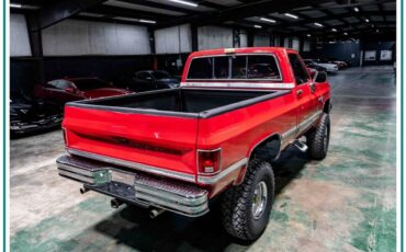 Chevrolet-k10-1984-red-1