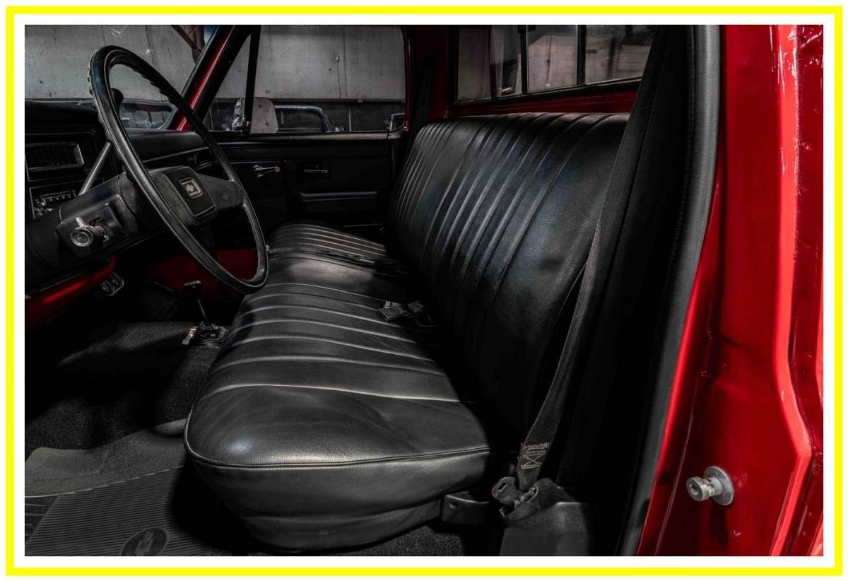 Chevrolet-k10-1984-red-18