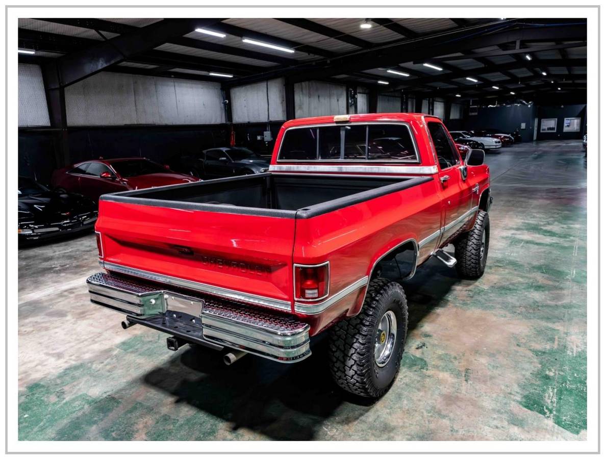 Chevrolet-k10-1984-red-21