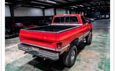 Chevrolet-k10-1984-red-27