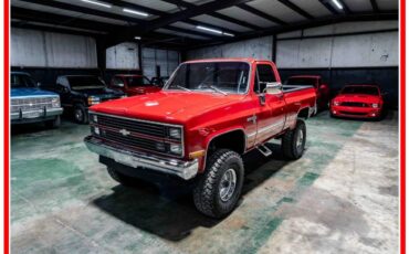 Chevrolet-k10-1984-red