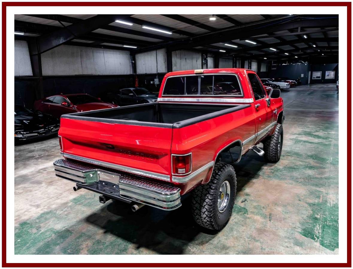 Chevrolet-k10-1984-red-9