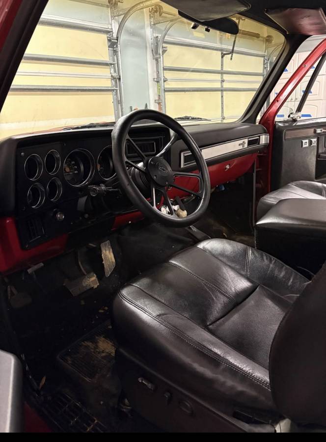 Chevrolet-k10-pickup-12-ton-xl-1984-red-7