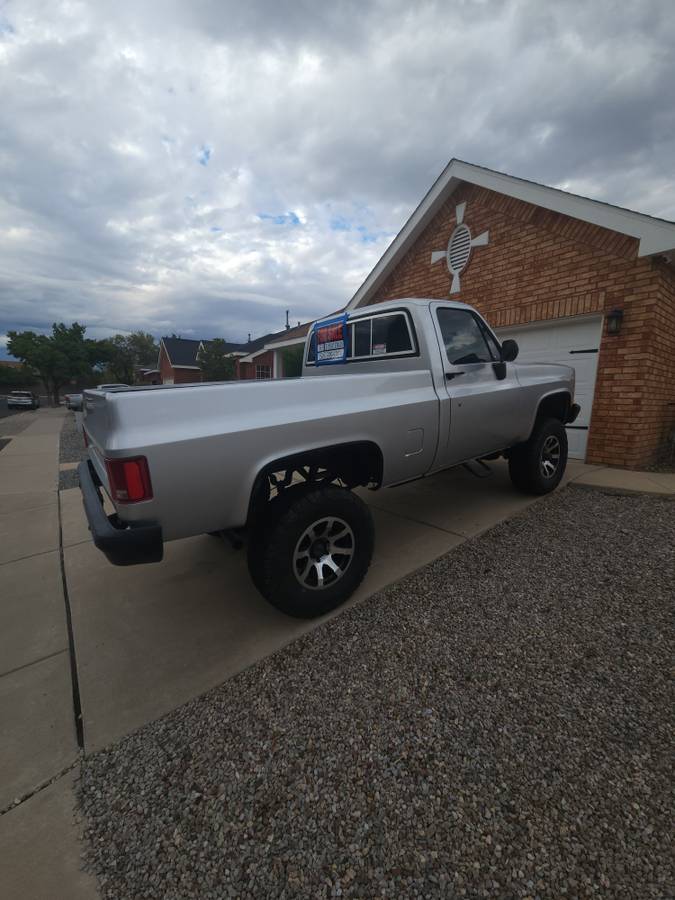 Chevrolet-k10-silverado-1983-silver-10
