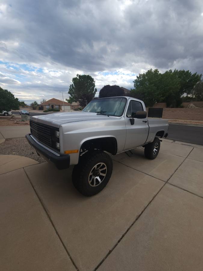 Chevrolet-k10-silverado-1983-silver-12