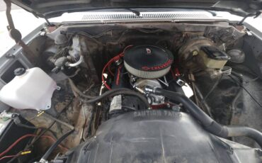 Chevrolet-k10-silverado-1983-silver-2