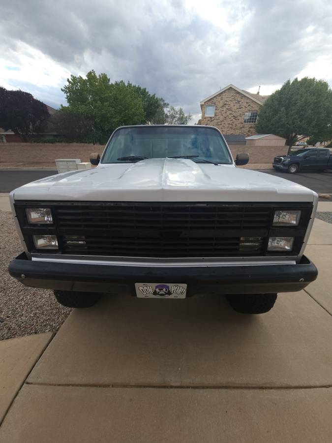 Chevrolet-k10-silverado-1983-silver-6