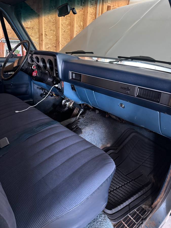 Chevrolet-k10-silverado-1986-12