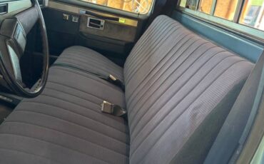 Chevrolet-k10-silverado-1986-13