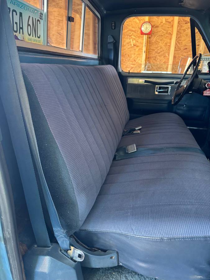 Chevrolet-k10-silverado-1986-14