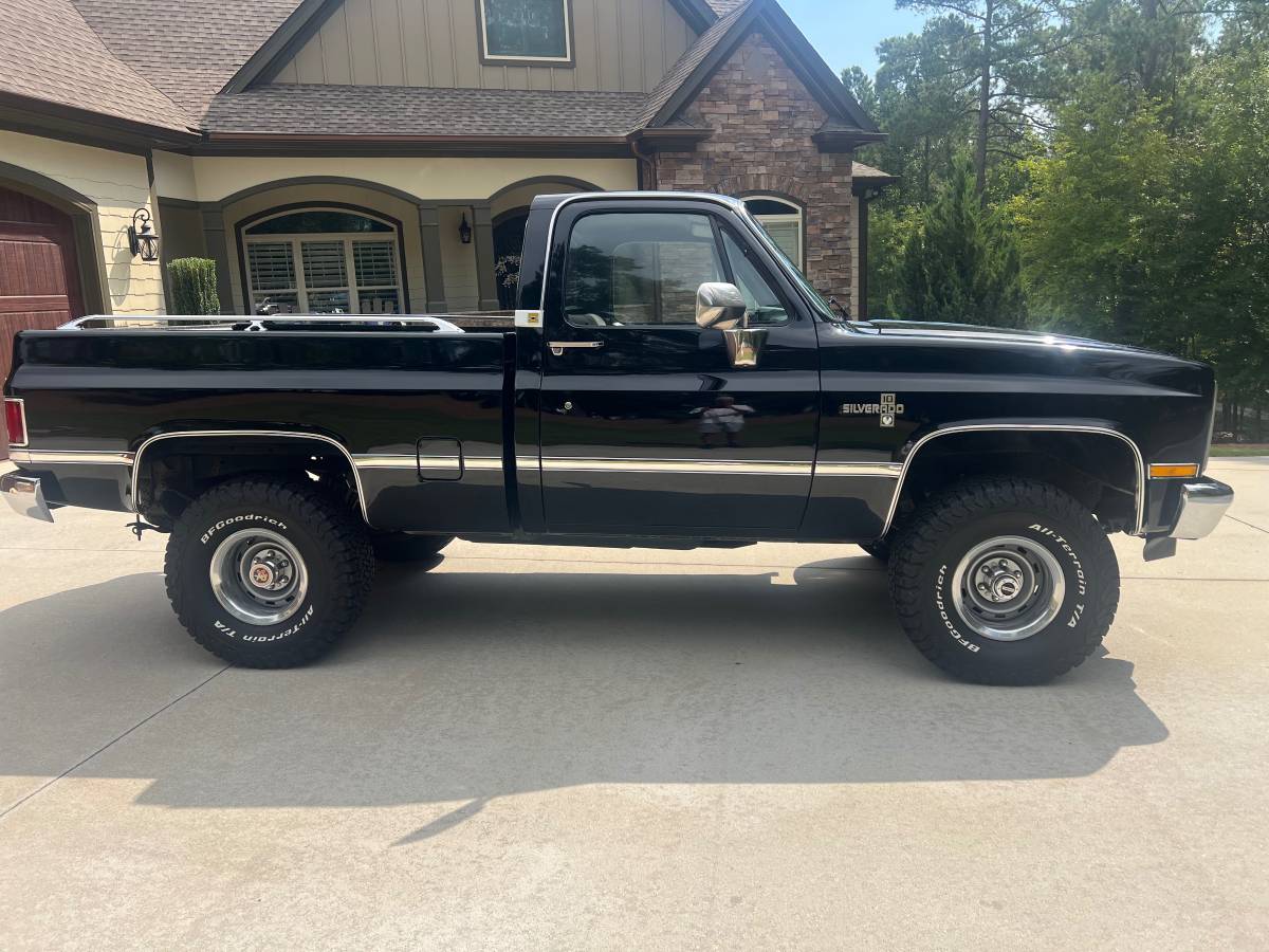 Chevrolet-k10-silverado-1986-2