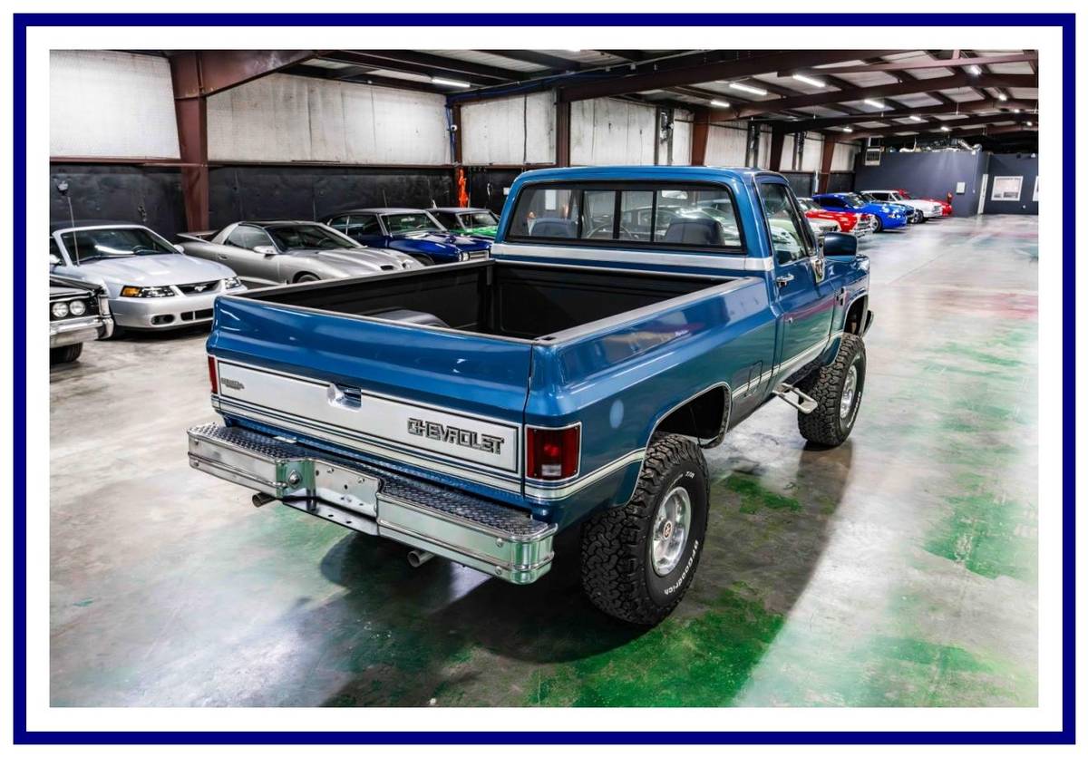 Chevrolet-k10-silverado-1987-blue-37