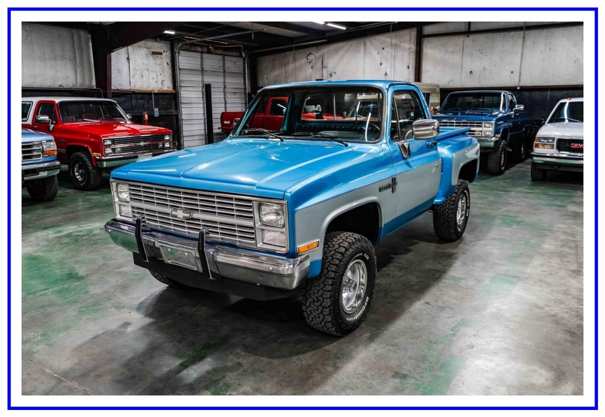 Chevrolet-k10-stepside-1983-blue-18