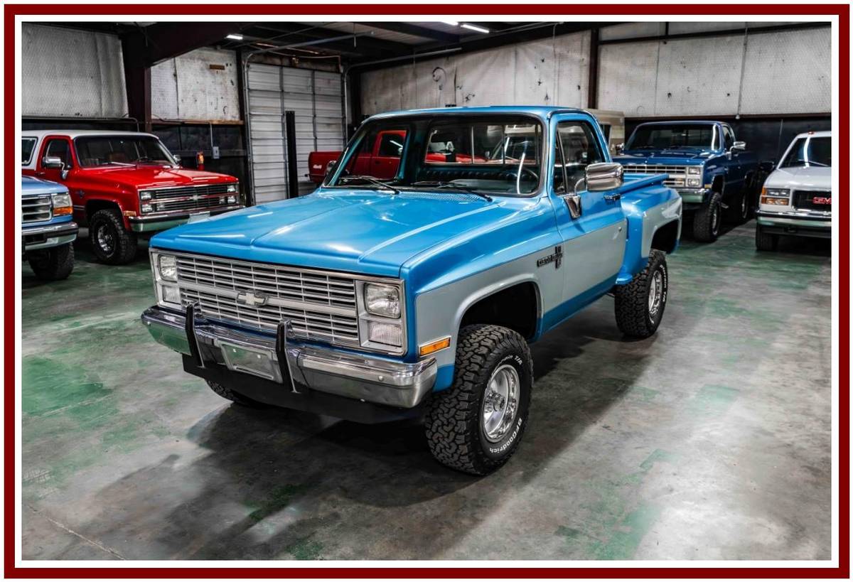 Chevrolet-k10-stepside-1983-blue-28