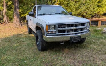 Chevrolet-k2500-1994-white-2