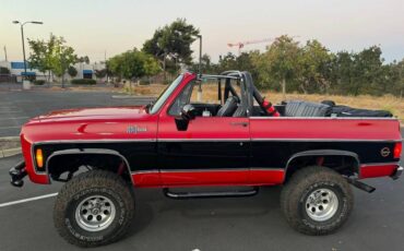 Chevrolet-k5-blazer-1973-red-10