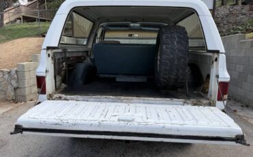 Chevrolet-k5-blazer-1984-white-21