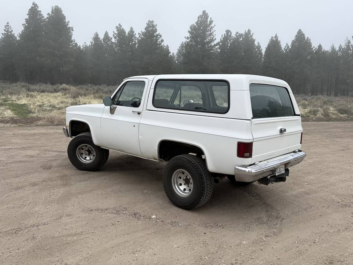 Chevrolet-k5-blazer-1984-white-4
