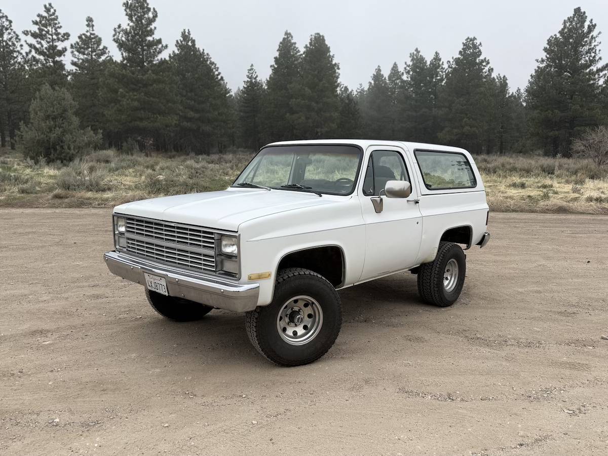 Chevrolet-k5-blazer-1984-white-6