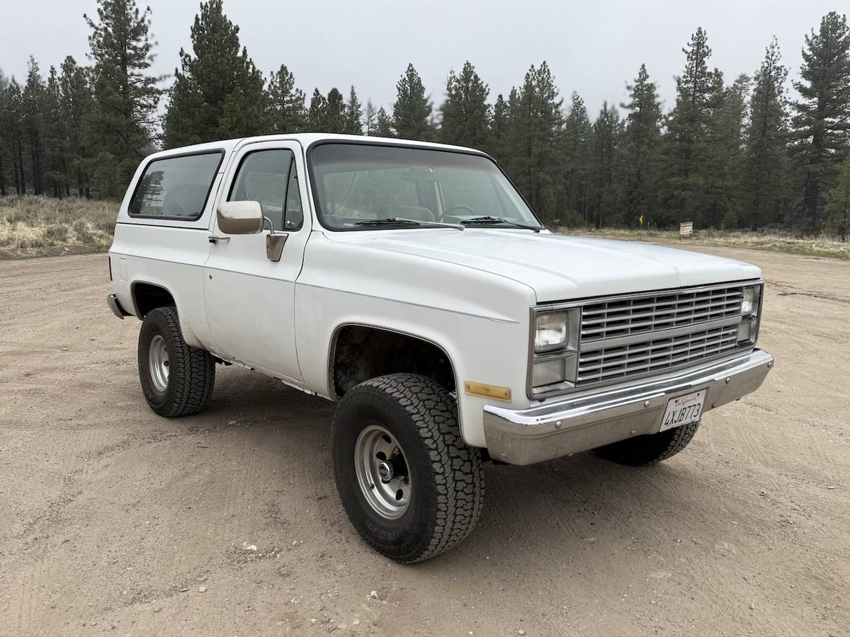Chevrolet-k5-blazer-1984-white-7