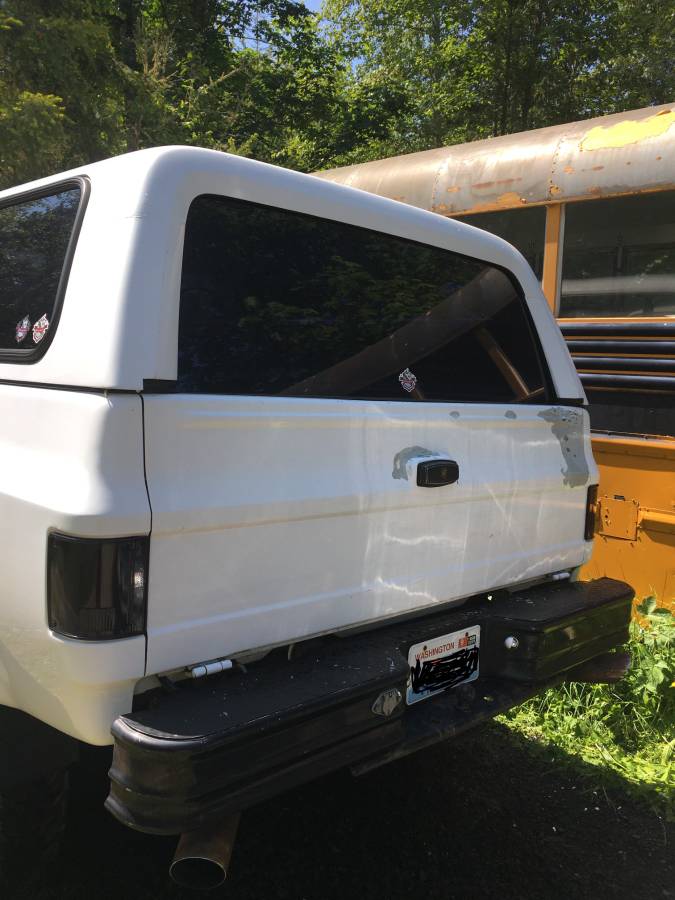 Chevrolet-k5-blazer-1991-white-2