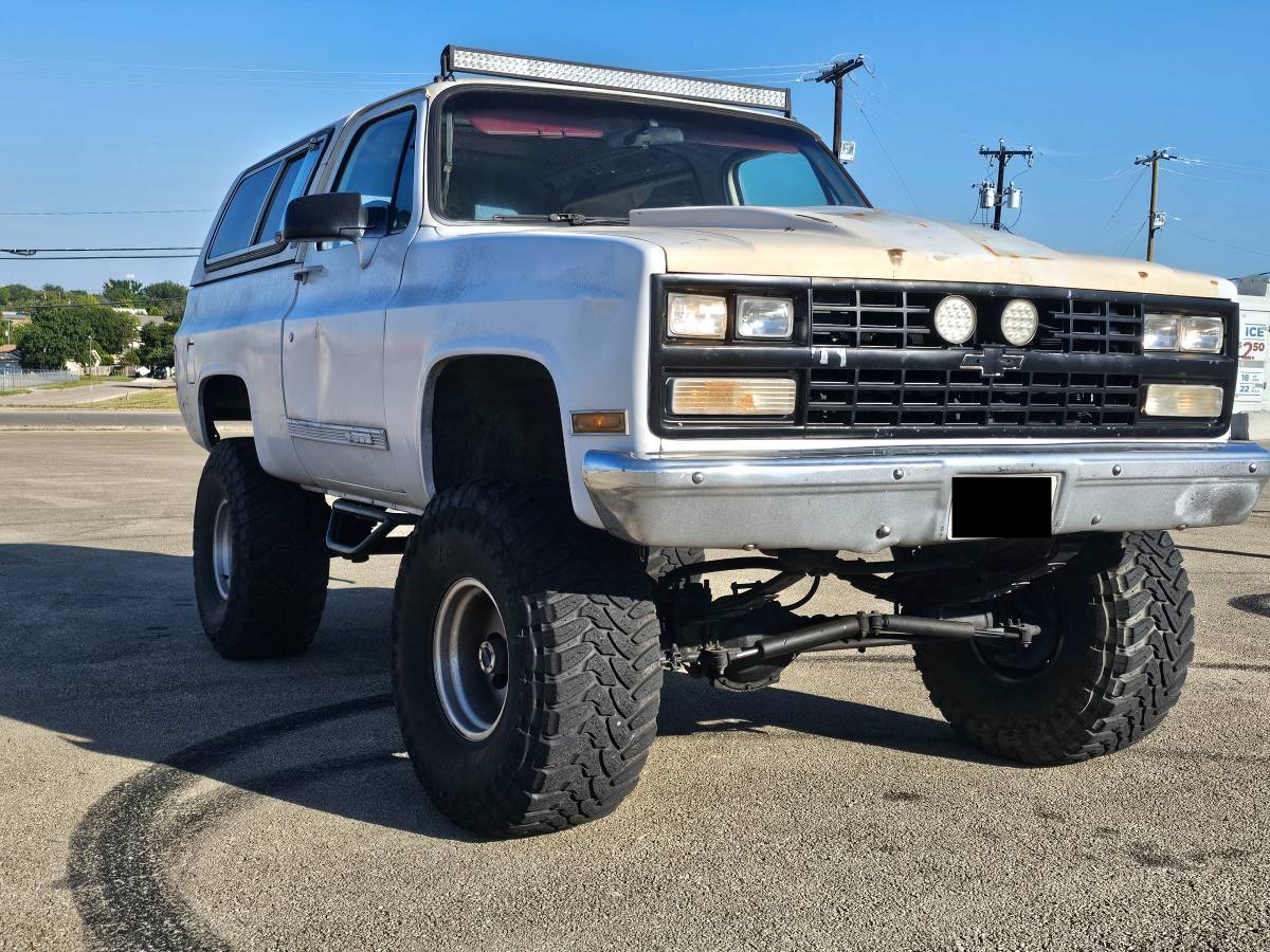 Chevrolet-k5-blazer-1991-white-3