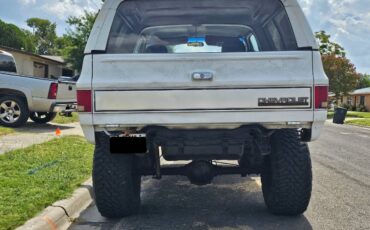 Chevrolet-k5-blazer-1991-white-4