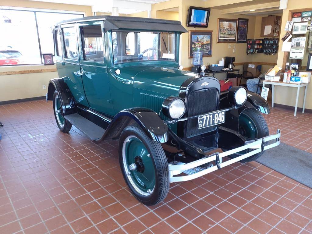 Chevrolet-landau-1926-green-7