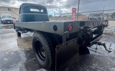 Chevrolet-loadmaster-1948-green-15