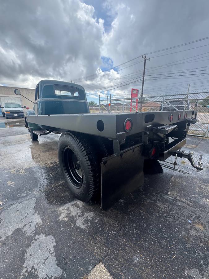 Chevrolet-loadmaster-1948-green-15