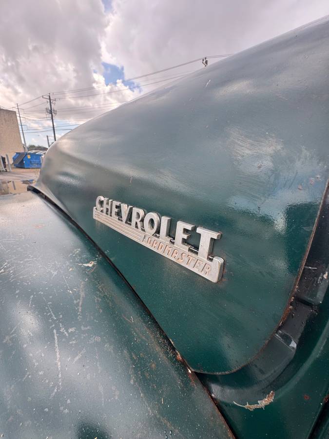 Chevrolet-loadmaster-1948-green-23