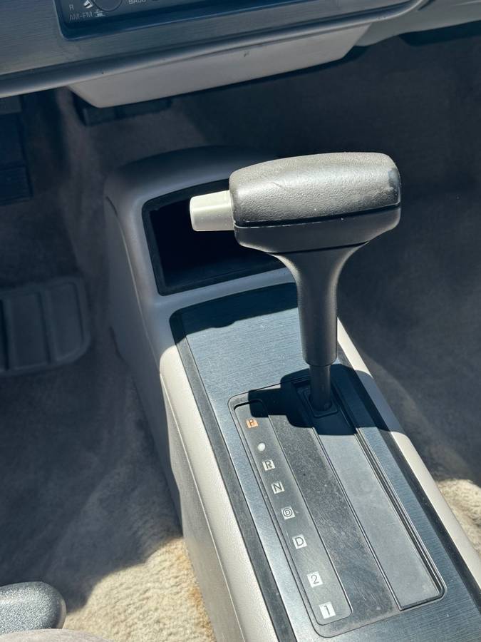 Chevrolet-lumina-1993-white-4