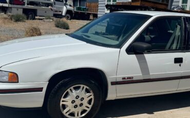 Chevrolet-lumina-1993-white-9