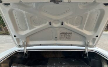 Chevrolet-malibu-1963-white-11