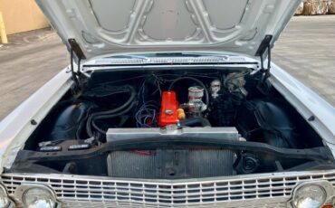 Chevrolet-malibu-1963-white-5