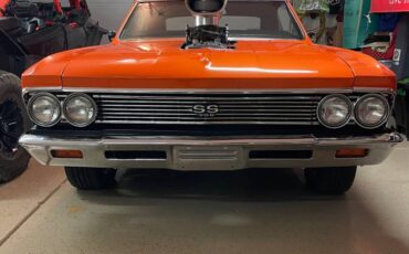 Chevrolet-malibu-1966-orange-10
