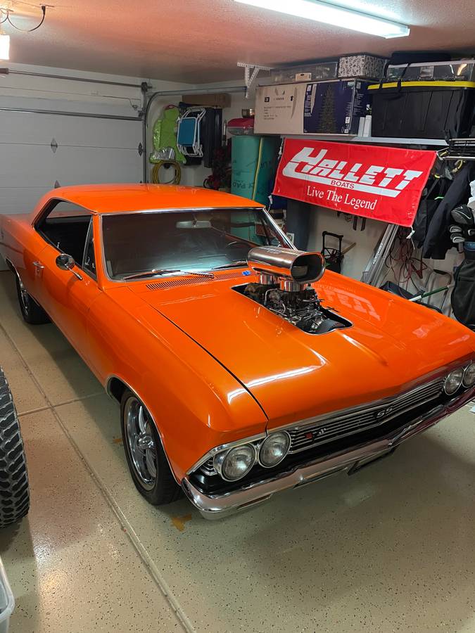Chevrolet-malibu-1966-orange-5