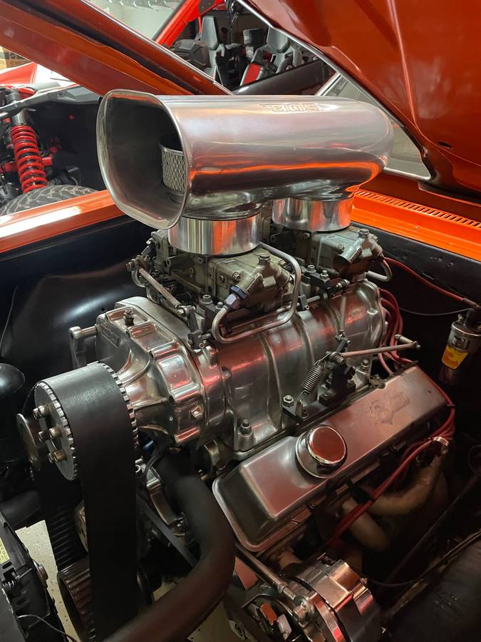Chevrolet-malibu-1966-orange-9