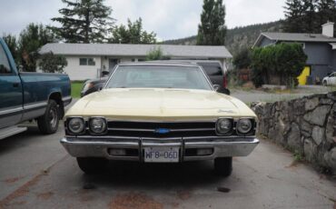 Chevrolet-malibu-1969-yellow-10
