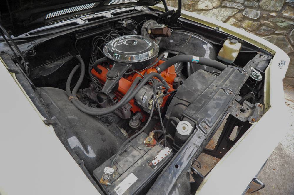 Chevrolet-malibu-1969-yellow-5