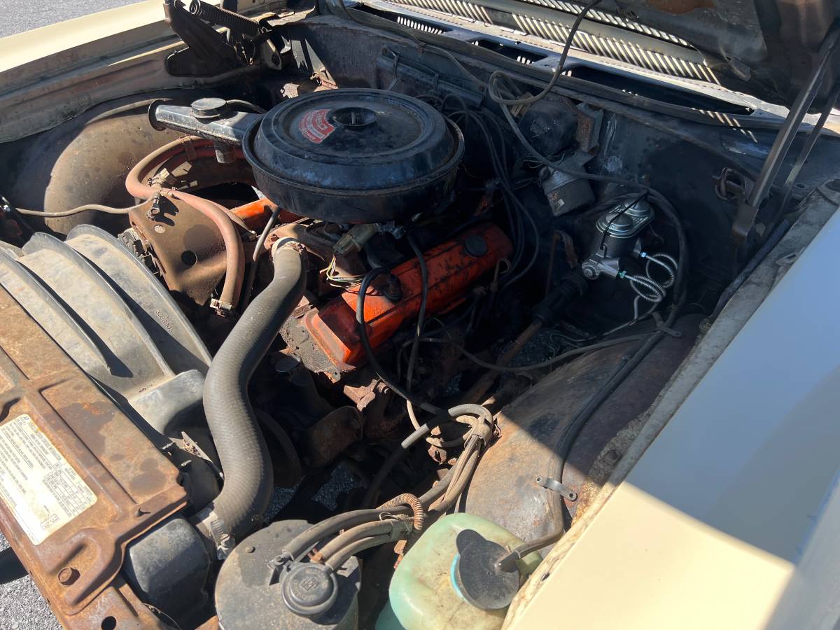 Chevrolet-malibu-1971-yellow-8
