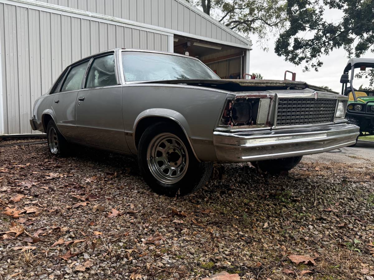 Chevrolet-malibu-1979-4